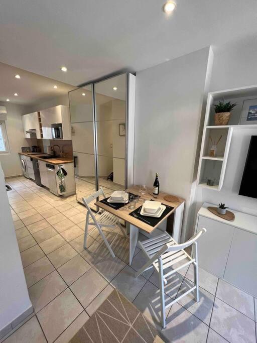 Appartement Climatise En Bord De Mer La Ciotat Kültér fotó